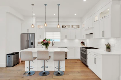 Kitchen Photo of 2525 168 Street, Surrey, BC