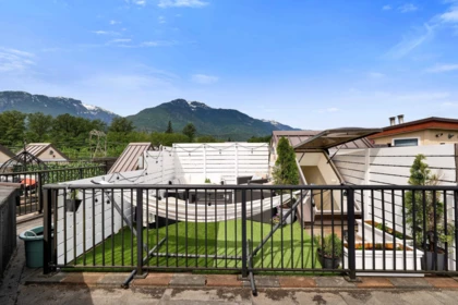 Mudroom Photo of 310 41105 Tantalus Road, Squamish, BC