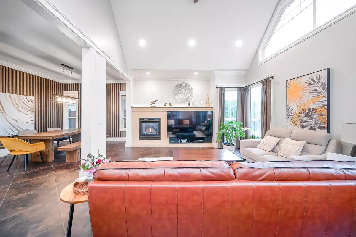 Living Room Photo of 5835 Fair Wynd, Delta, BC
