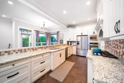 Kitchen Island Photo of 5835 Fair Wynd, Delta, BC