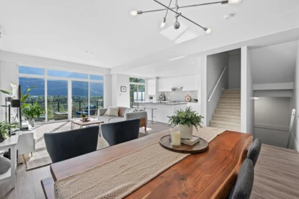 Kitchen Photo of 41249 Highline Place, Squamish, BC