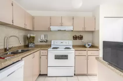 123 8700 Ackroyd Road, Richmond, BC, Richmond — Apartment/Condo for sale