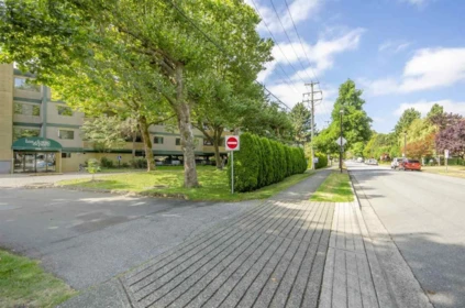Office / Den Photo of 123 8700 Ackroyd Road, Richmond, BC
