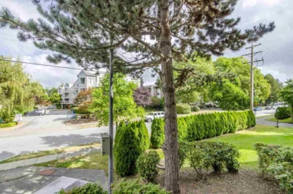 Powder Room Photo of 123 8700 Ackroyd Road, Richmond, BC