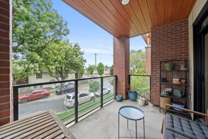 Guest Bathroom Photo of 205 2550 Garden Drive, Vancouver, BC