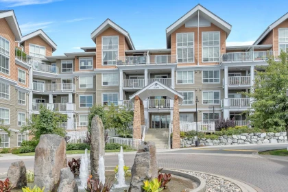 105 6490 194 Street, Surrey, BC, Clayton — 1 bed apartment/condo for sale