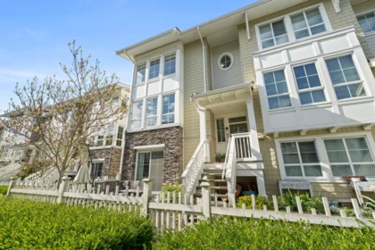 Swimming Pool Photo of 67 5551 Admiral Way, Delta, BC