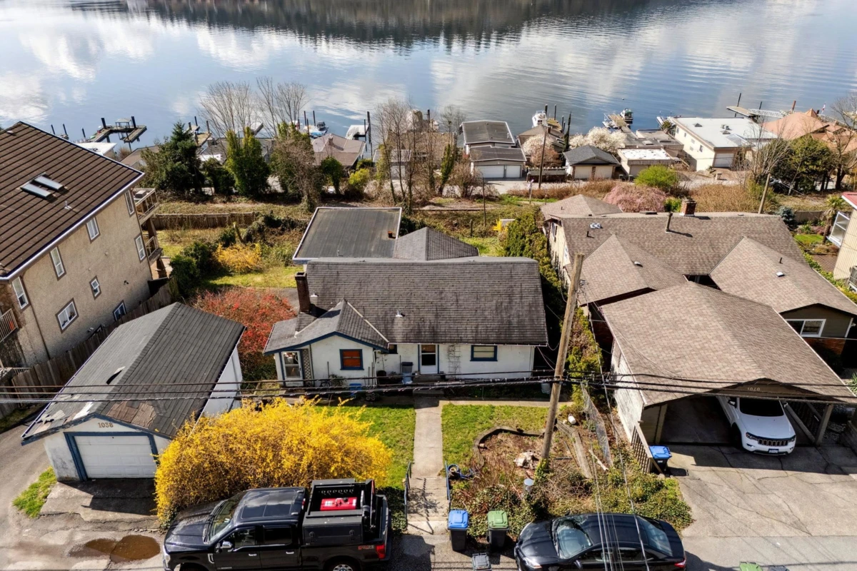 Family Room Photo of 1038 Ioco Road, Port Moody, BC