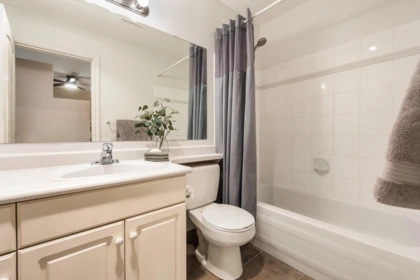 Hallway Photo of 314 45700 Wellington Avenue, Chilliwack, BC