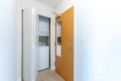 Mudroom Photo of 2501 909 Mainland Street, Vancouver, BC