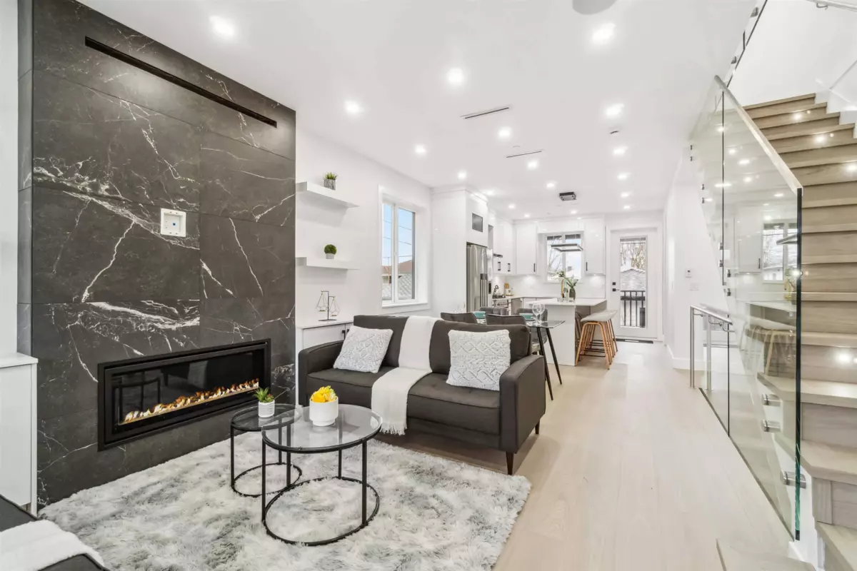Family Room Photo of 1 5737 Clarendon Street, Vancouver, BC