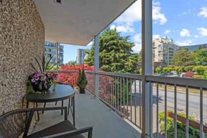 Aerial View of 203 1390 Duchess Avenue, West Vancouver, BC