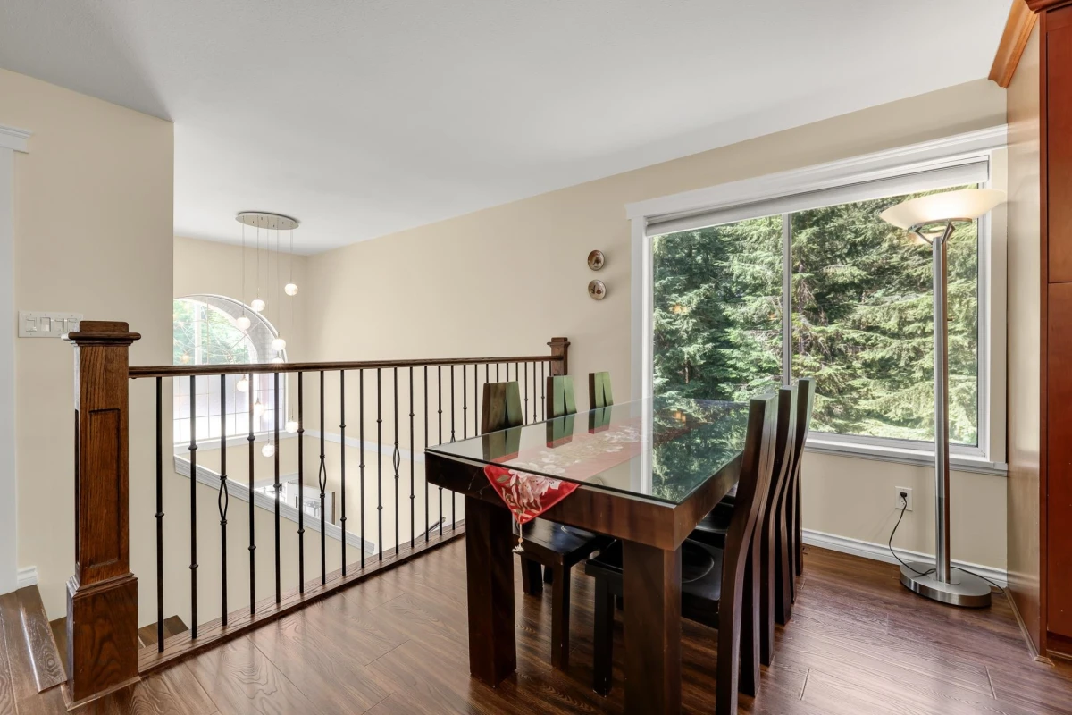 Dining Area Photo of 26115 124 Avenue, Maple Ridge, BC