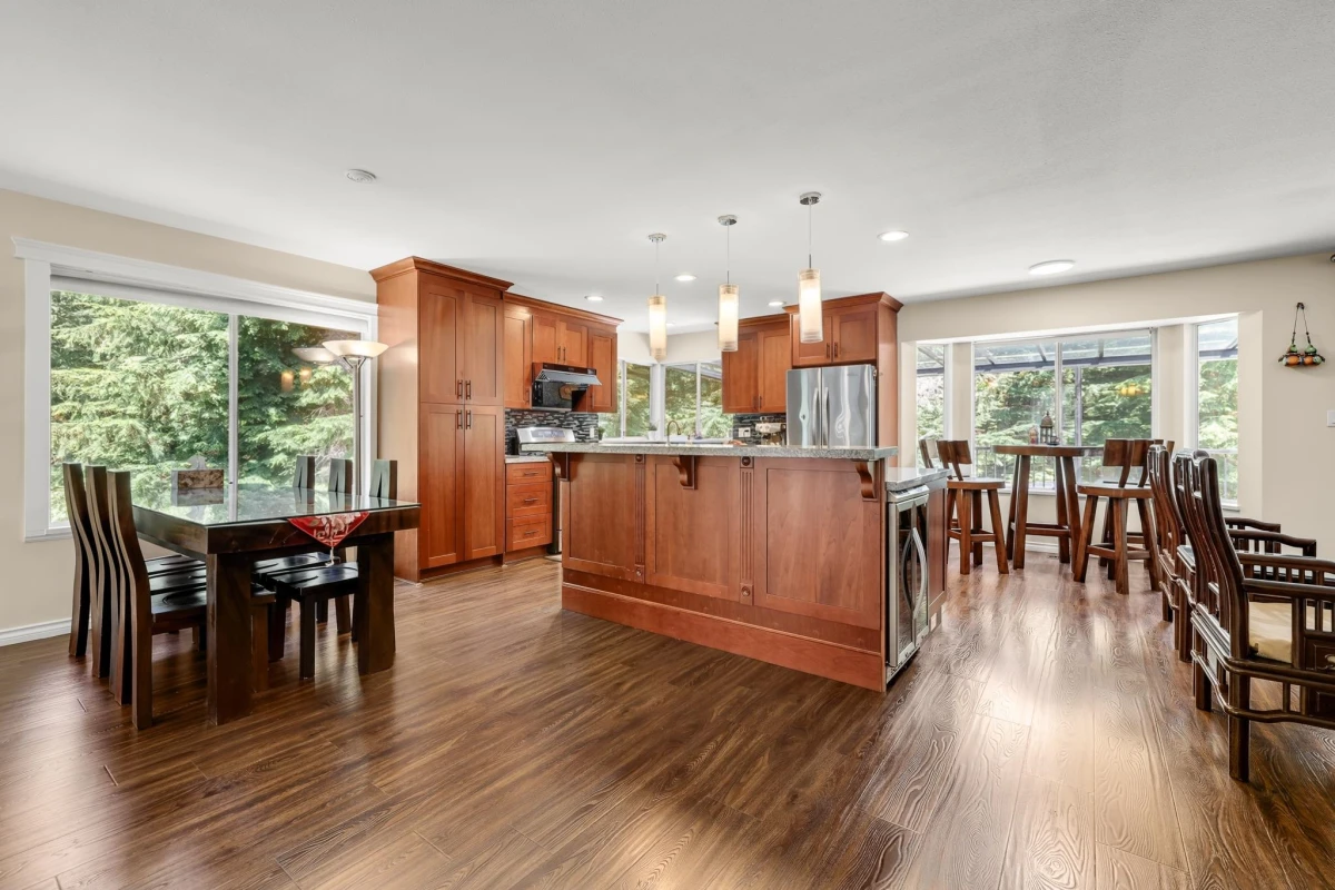 Family Room Photo of 26115 124 Avenue, Maple Ridge, BC