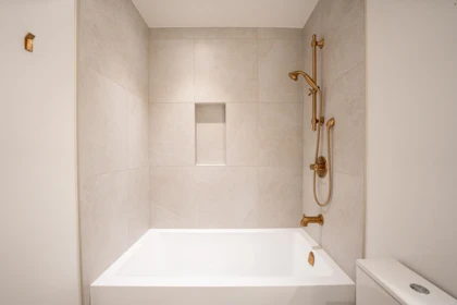 Primary Bathroom Photo of 706 720 Farrow Street, Coquitlam, BC