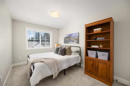 Mudroom Photo of 25 33460 Lynn Avenue, Abbotsford, BC