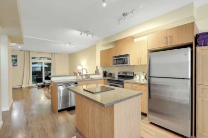 Office / Den Photo of 49 6123 138 Street, Surrey, BC