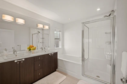 Powder Room Photo of 1 3439 Roxton Avenue, Coquitlam, BC