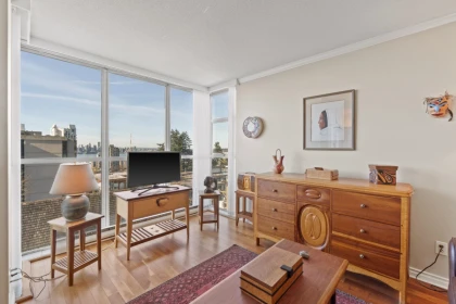 602 567 Lonsdale Avenue, North Vancouver, BC, North Vancouver — Apartment/Condo for sale