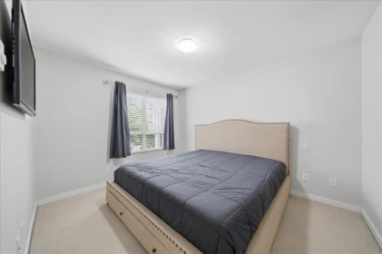 Bedroom 3 Photo of 215 21009 56 Avenue, Langley, BC