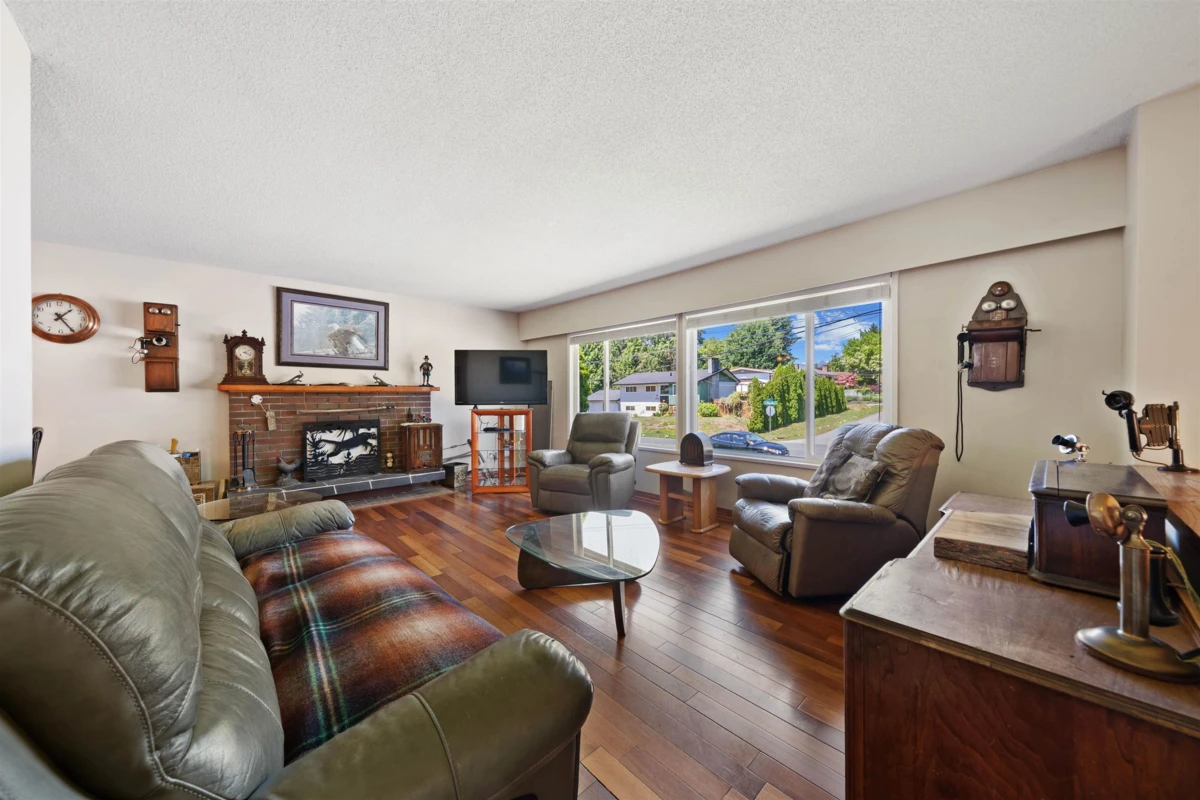 Dining Area Photo of 21656 Donovan Avenue, Maple Ridge, BC