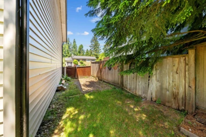 Garage Interior Photo of 21656 Donovan Avenue, Maple Ridge, BC