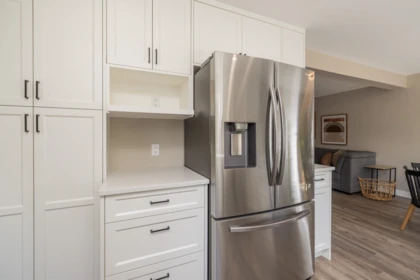 Kitchen Island Photo of 863 Roche Point Drive, North Vancouver, BC