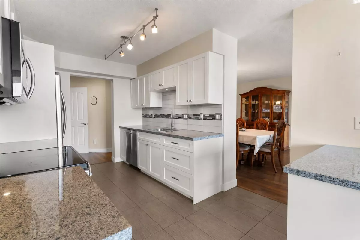 Living Room Photo of 1901 1245 Quayside Drive, New Westminster, BC