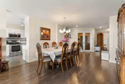 Kitchen Island Photo of 1901 1245 Quayside Drive, New Westminster, BC