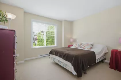 Basement Recreation Room Photo of 15 20831 70 Avenue, Langley, BC