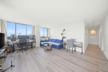 Office / Den Photo of 2102 6540 Burlington Avenue, Burnaby, BC