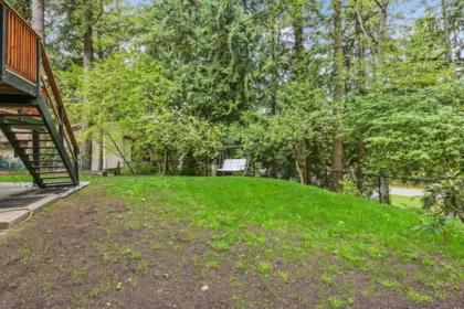 Backyard Photo of 23913 58a Avenue, Langley, BC