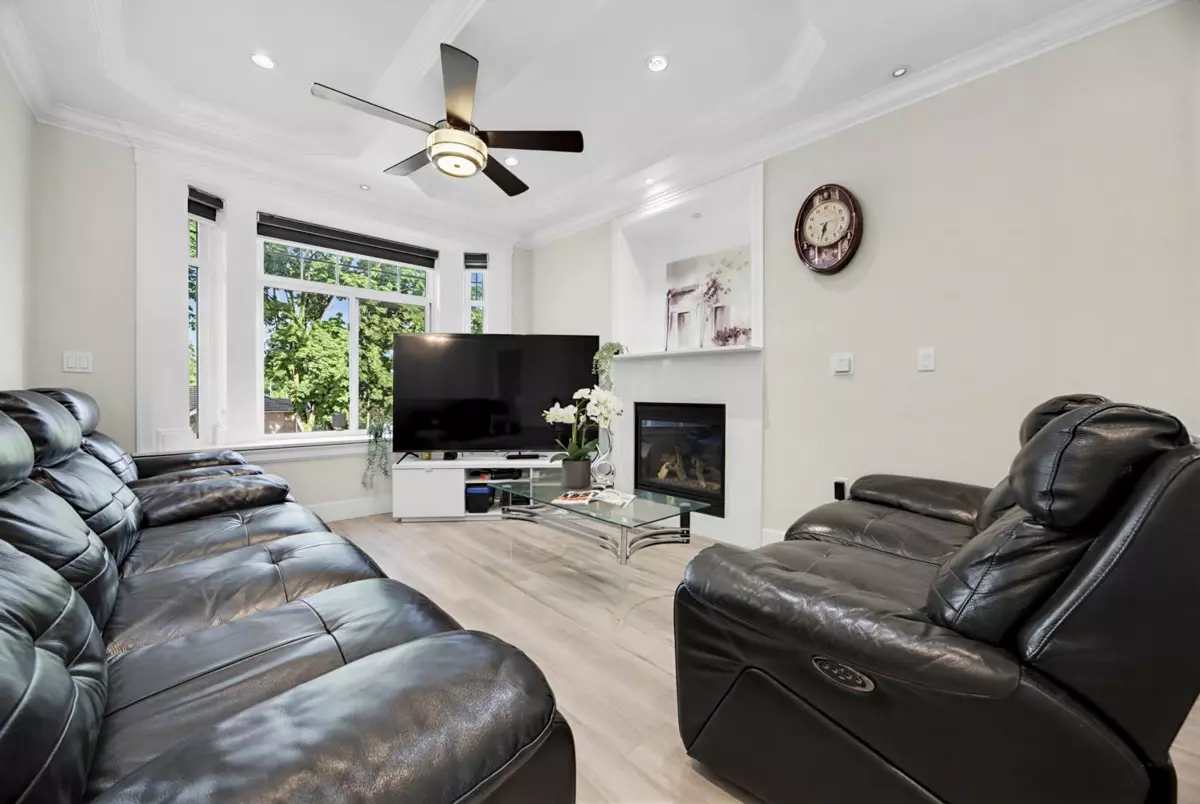 Family Room Photo of 765 Skeena Street, Vancouver, BC