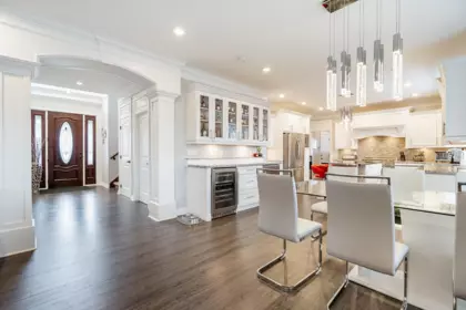 Kitchen Photo of 933 164 Street, Surrey, BC