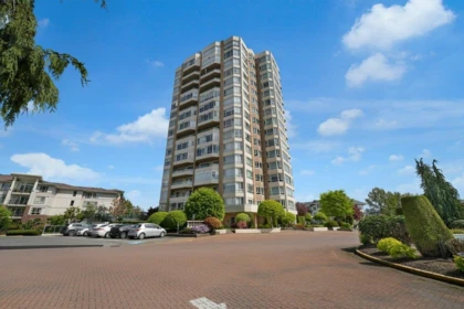 204 3190 Gladwin Road, Abbotsford, BC, Abbotsford — Apartment/Condo for sale