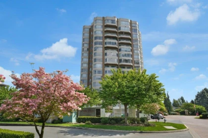 204 3190 Gladwin Road, Abbotsford, BC, Abbotsford — Apartment/Condo for sale