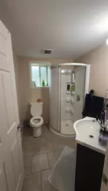 Primary Bathroom Photo of 2797 Princess Street, Abbotsford, BC