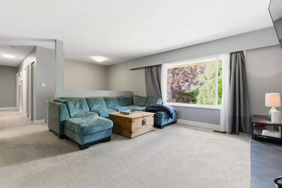 Family Room Photo of 20844 45a Avenue, Langley, BC