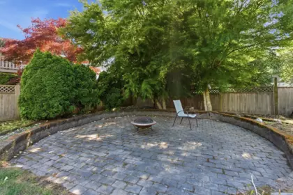Front Yard Photo of 20844 45a Avenue, Langley, BC