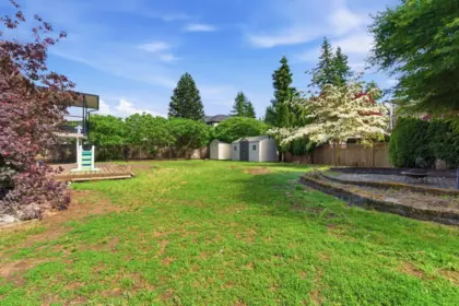 Garden / Landscaping Photo of 20844 45a Avenue, Langley, BC