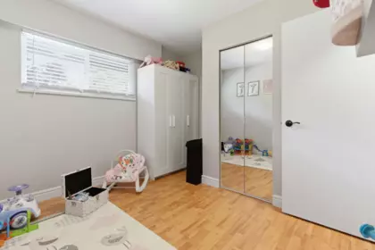 Guest Bathroom Photo of 20844 45a Avenue, Langley, BC