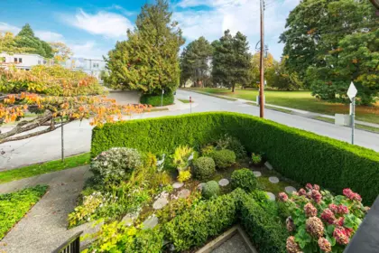 Fitness Center Photo Near 1115 Chestnut Street, Vancouver, BC