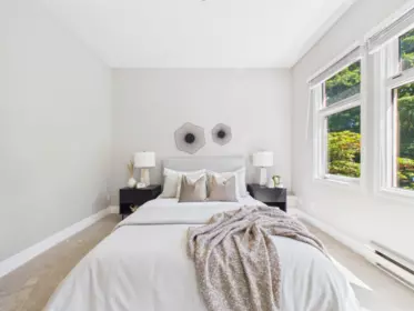 Hot Tub / Spa Photo of 1115 Chestnut Street, Vancouver, BC