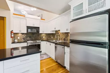 Pantry Photo of 114 8 Renaissance Square, New Westminster, BC