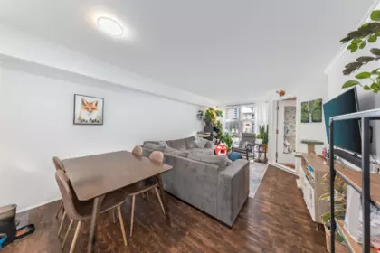 Primary Bedroom Photo of 313 10533 University Drive, Surrey, BC