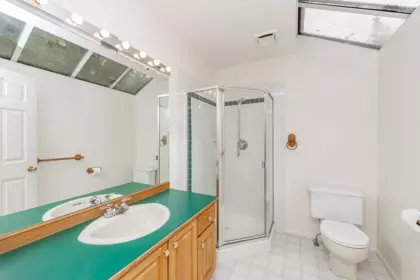 Loft / Bonus Room Photo of 13096 21a Avenue, Surrey, BC