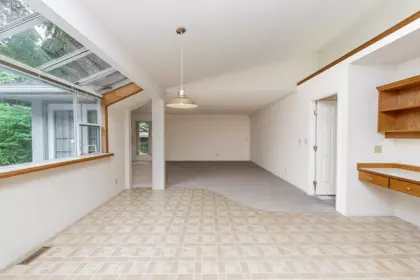 Primary Bedroom Photo of 13096 21a Avenue, Surrey, BC