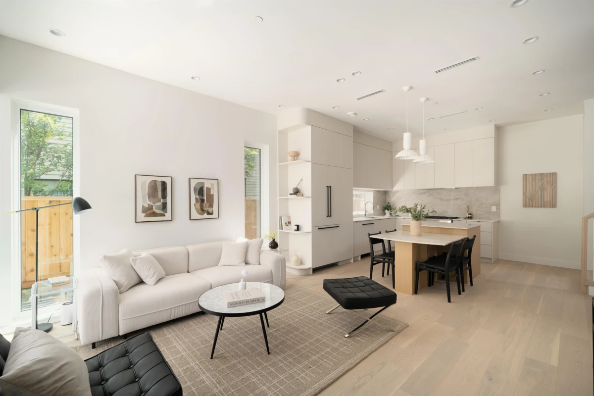 Dining Area Photo of 1 4161 Windsor Street, Vancouver, BC