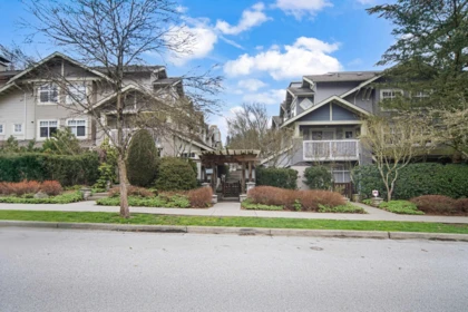 Entry Foyer Photo of 50 7488 Southwynde Avenue, Burnaby, BC