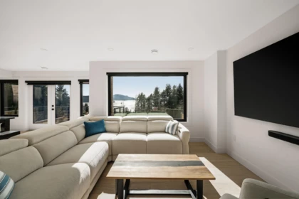 Outdoor Patio Photo of 35 Kelvin Grove Way, West Vancouver, BC